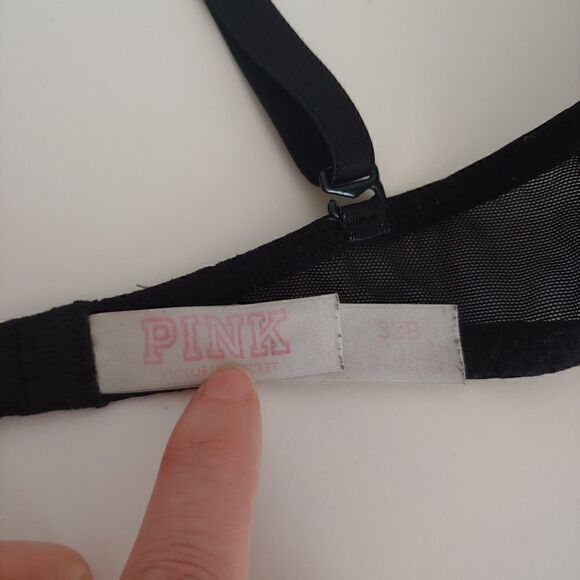 PINK Victoria's Secret Push-Up/Pigeonnant Black Lace Underwire Bra 32B - Picture 6 of 7